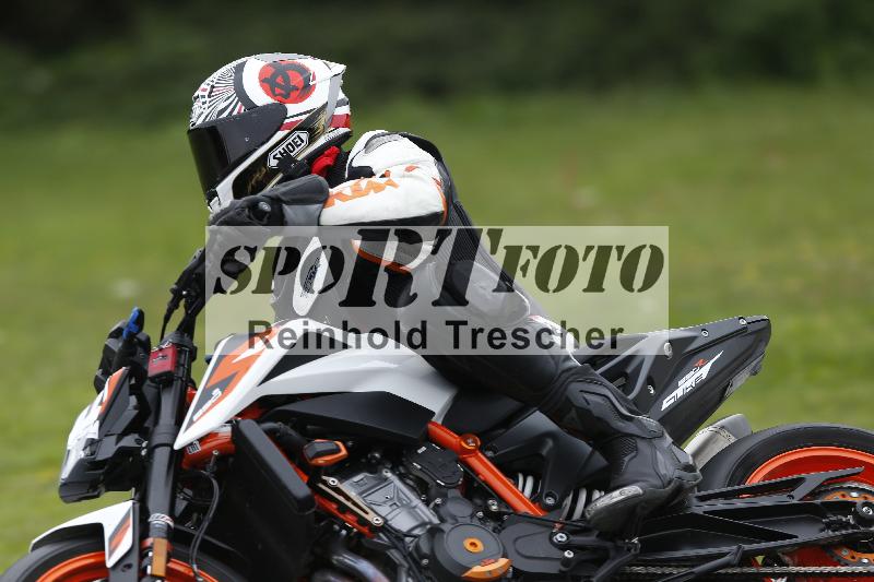 Archiv-2025/57 03.10.2025 Speer Racing ADR/Gruppe gruen/911